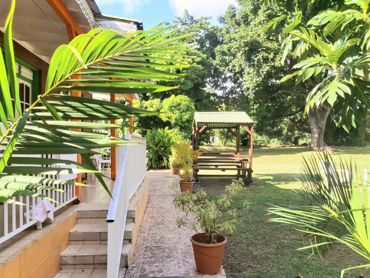 Bungalow Papaye Pointe-Noire Exterior photo